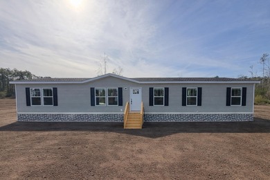 Beach Home For Sale in Longs, South Carolina