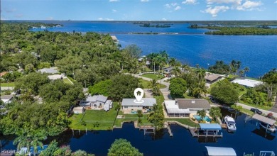 Beach Home For Sale in Fort Myers, Florida