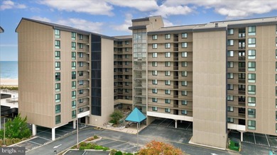 Beach Condo For Sale in Bethany Beach, Delaware