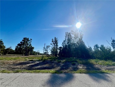Beach Lot Sale Pending in Placida, Florida