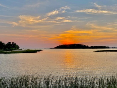 Beach Home For Sale in Pocasset, Massachusetts
