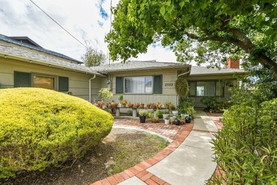 Beach Home Active Under Contract in San Diego, California