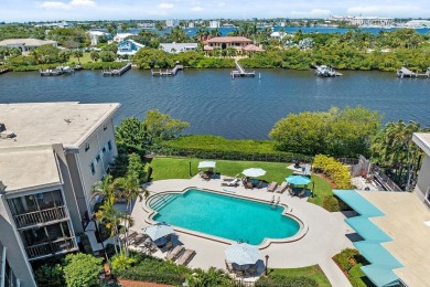 Beach Condo For Sale in South Palm Beach, Florida