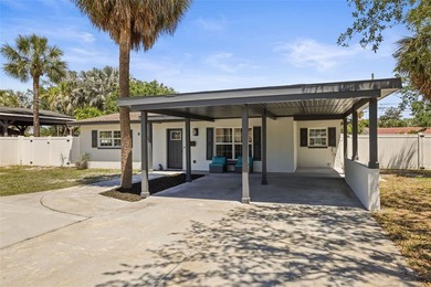Beach Home For Sale in St. Petersburg, Florida