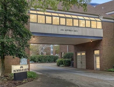 Beach Condo For Sale in Norfolk, Virginia