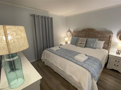 Beach Condo For Sale in Hilton Head Island, South Carolina