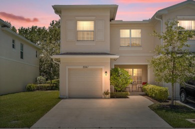 Beach Townhome/Townhouse For Sale in Port Saint Lucie, Florida