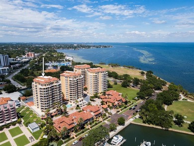 Beach Condo For Sale in St. Petersburg, Florida