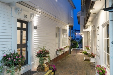 Beach Condo For Sale in Provincetown, Massachusetts