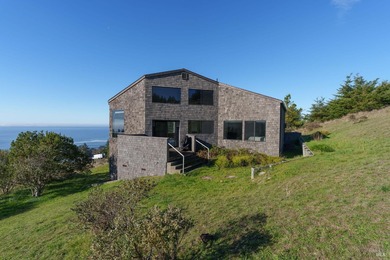 Beach Home For Sale in Sea Ranch, California