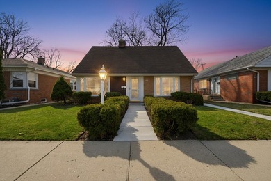 Home For Sale in Skokie image photo picture
