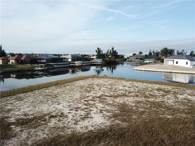 Beach Lot For Sale in Cape Coral, Florida