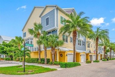 Beach Townhome/Townhouse For Sale in St. Petersburg, Florida