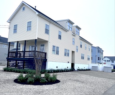 Beach Home For Sale in Point Pleasant Beach, New Jersey