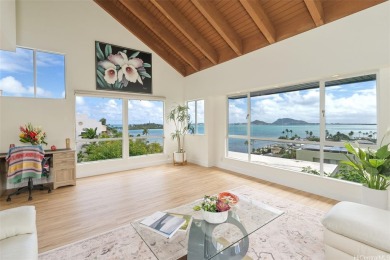 Beach Home For Sale in Kaneohe, Hawaii