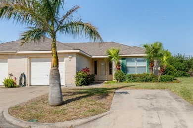 Beach Townhome/Townhouse For Sale in Laguna Vista, Texas