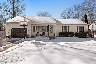 Beach Home Sale Pending in Forked River, New Jersey