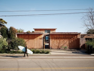 Beach Home For Sale in Santa Cruz, California