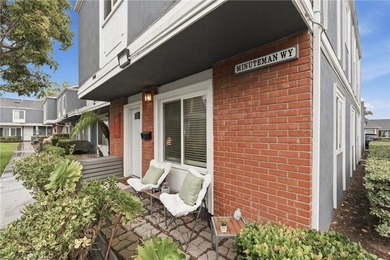 Beach Townhome/Townhouse For Sale in Costa Mesa, California