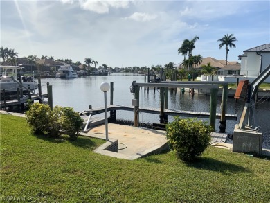 Beach Lot For Sale in Cape Coral, Florida