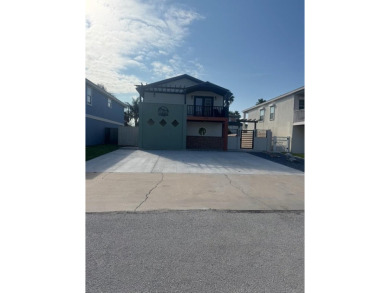 Beach Home For Sale in South Padre Island, Texas