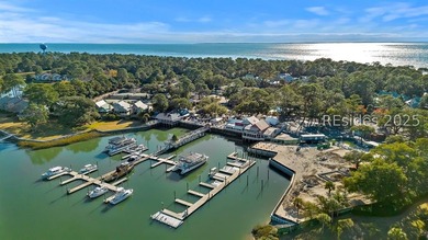 Beach Condo For Sale in Hilton Head Island, South Carolina