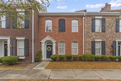 Beach Townhome/Townhouse For Sale in Myrtle Beach, South Carolina