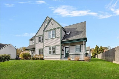 Beach Condo For Sale in Newport, Rhode Island