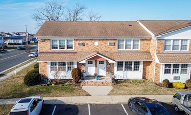 Beach Condo For Sale in Ventnor, New Jersey