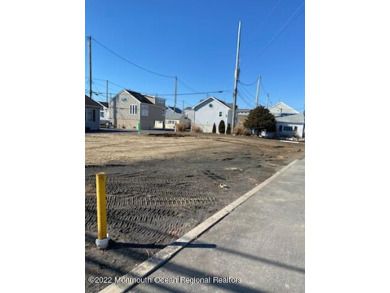 Beach Lot Off Market in Lavallette, New Jersey