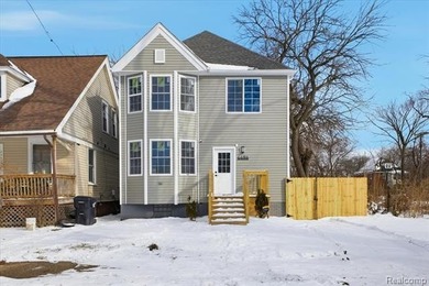 Beach Home For Sale in Detroit, Michigan