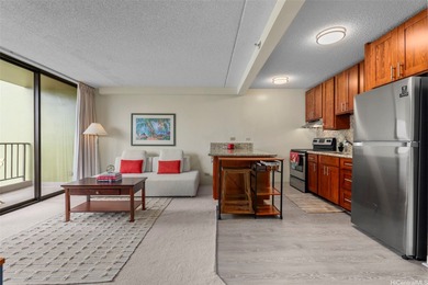 Beach Condo For Sale in Honolulu, Hawaii