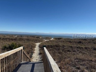 Beach Condo For Sale in Hilton Head Island, South Carolina
