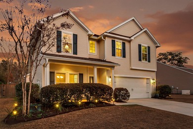 Beach Home For Sale in Mount Pleasant, South Carolina