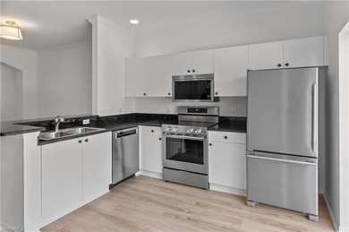 Beach Condo For Sale in Naples, Florida