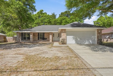 Beach Home For Sale in Milton, Florida