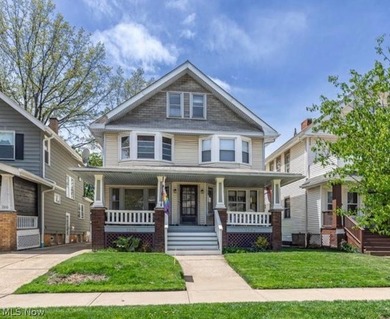Beach Home For Sale in Cleveland, Ohio