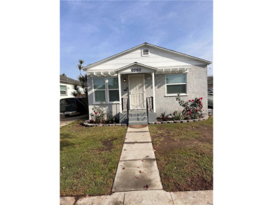 Beach Home Sale Pending in Long Beach, California