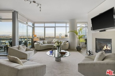 Beach Condo For Sale in Marina Del Rey, California