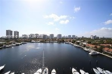 Beach Condo For Sale in Aventura, Florida