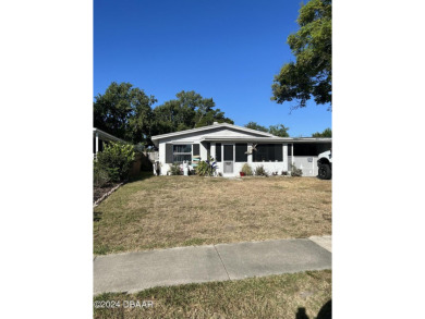 Beach Home For Sale in South Daytona, Florida