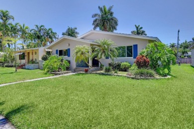 Beach Home For Sale in Hollywood, Florida