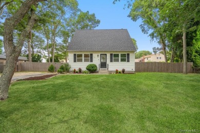 Beach Home Sale Pending in Shirley, New York