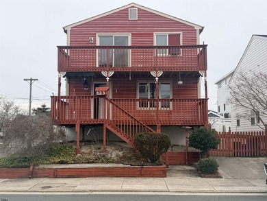 Beach Home For Sale in Margate, New Jersey