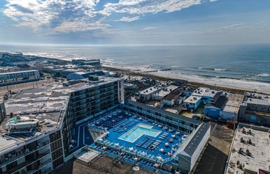 Beach Condo For Sale in Ocean City, New Jersey