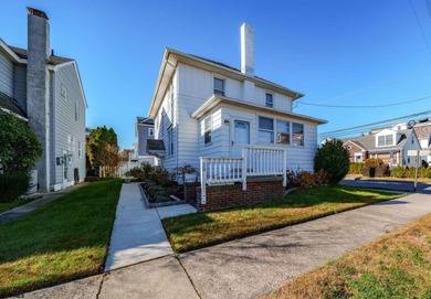 Beach Home For Sale in Margate, New Jersey