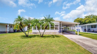 Beach Home For Sale in Palm Harbor, Florida