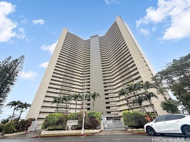 Beach Condo For Sale in Aiea, Hawaii