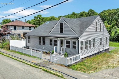 Beach Home For Sale in Onset, Massachusetts