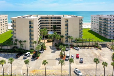 Beach Condo For Sale in Port Orange, Florida